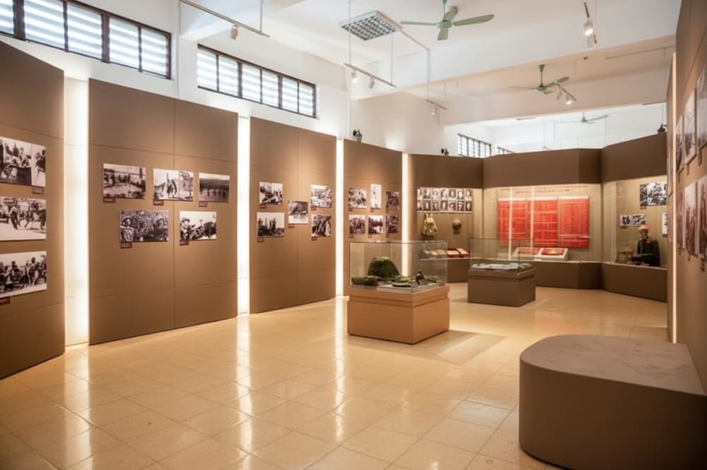 Bạn c&oacute; thể trải nghiệm những đặc sản hấp dẫn nhất tại Vinh sau chuyến thăm th&agrave;nh cổ.